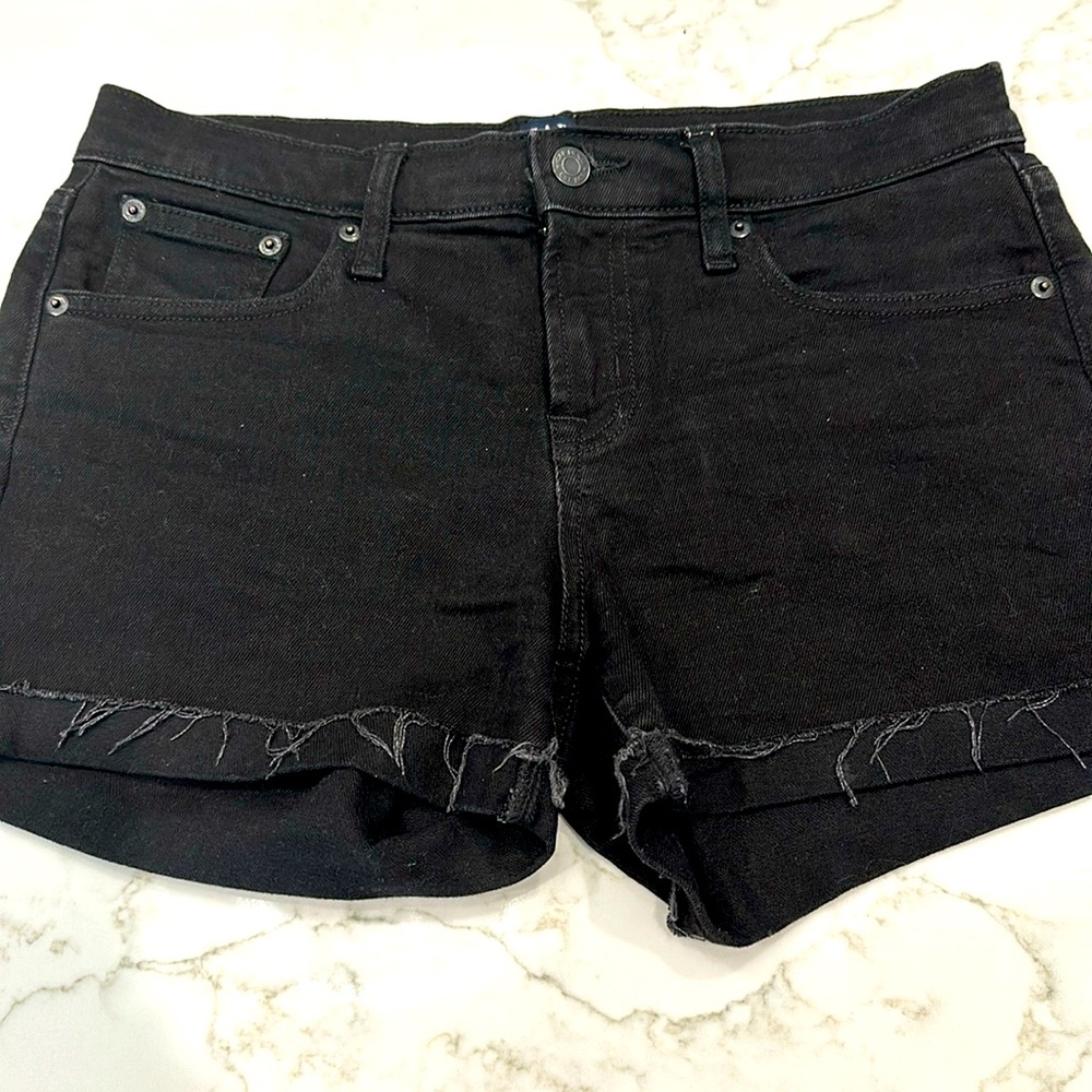 Gap denim black frayed 3 inch inseam shorts size 27